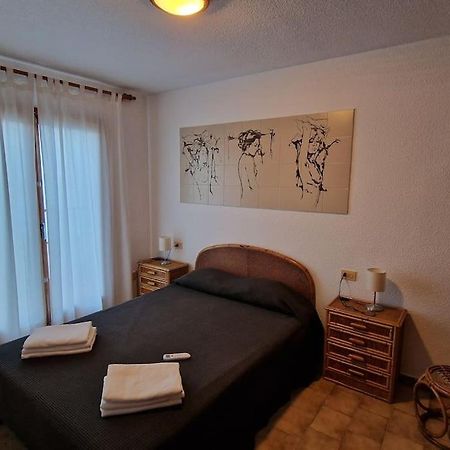 אורופסה דל מר Bungalow Con Jardin Y Piscina Cerca De La Playa מראה חיצוני תמונה