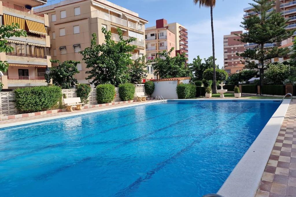 אורופסה דל מר Bungalow Con Jardin Y Piscina Cerca De La Playa מראה חיצוני תמונה