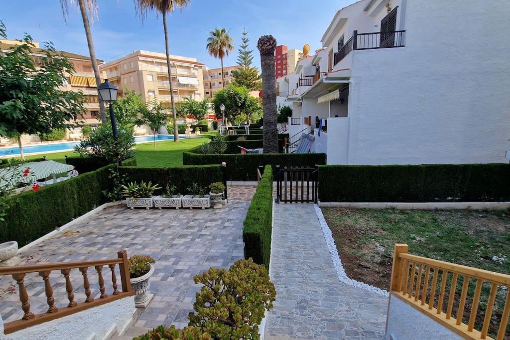 אורופסה דל מר Bungalow Con Jardin Y Piscina Cerca De La Playa מראה חיצוני תמונה